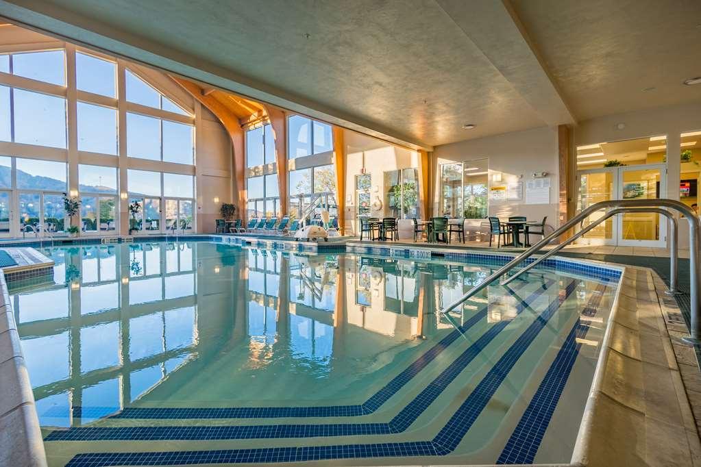 Vacation Village In The Berkshires Hancock Servizi foto The indoor pool at the Grand Sierra Resort